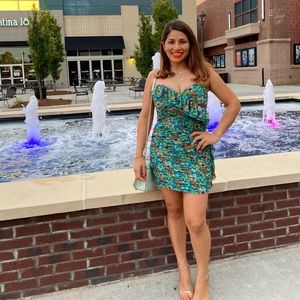 Meet your Posher, Inti